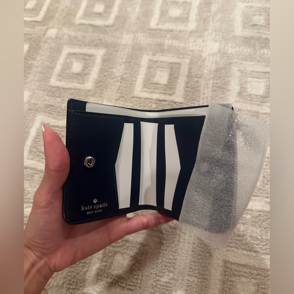Kate Spade Wallet - Picture 4 of 5